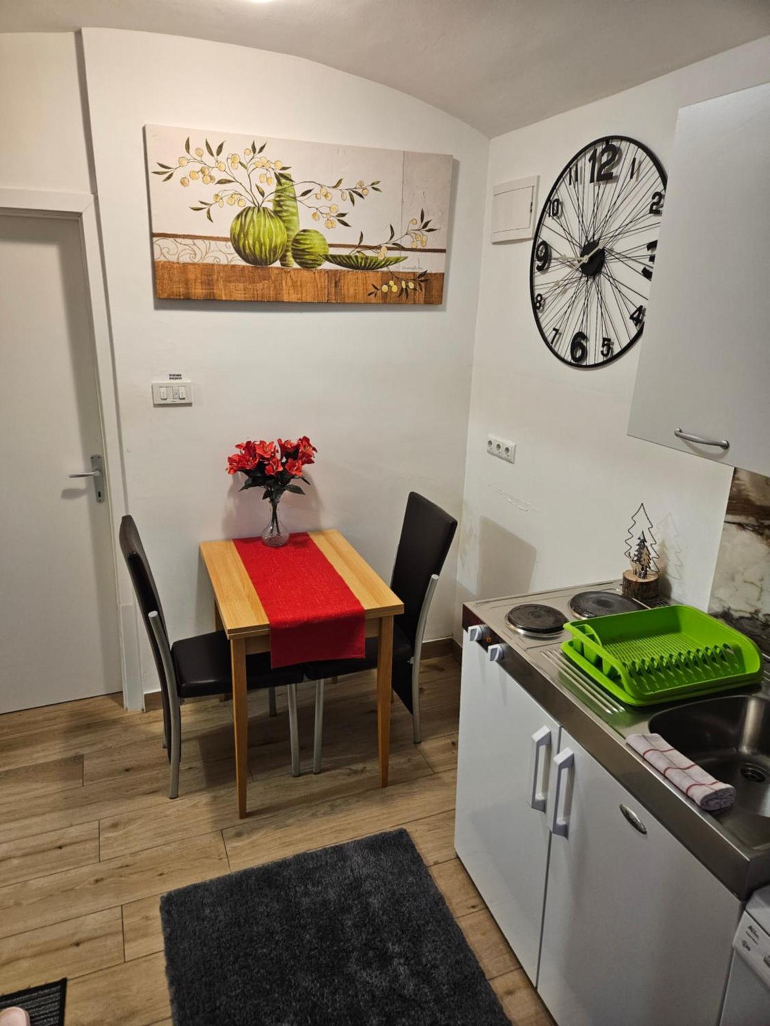 Apartment Maja - Strict Center Of Zagreb Exterior foto